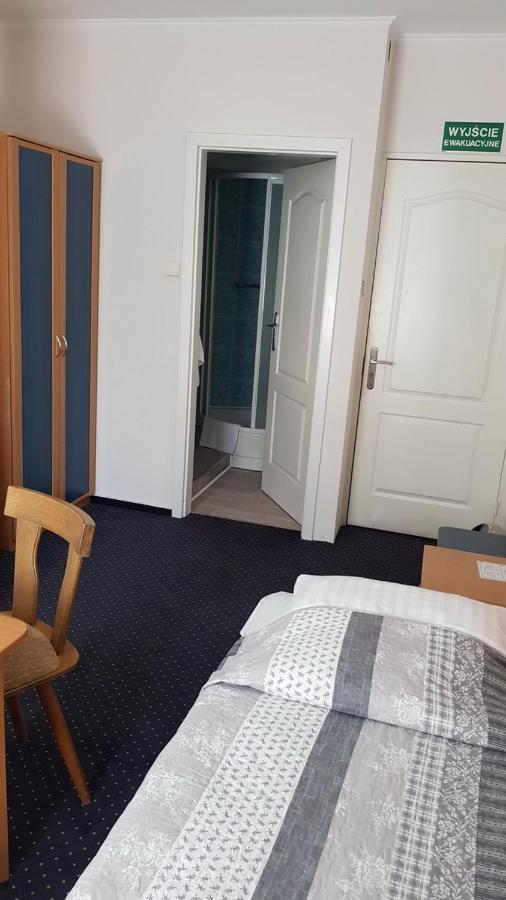 Hotel Alicja 우치 외부 사진